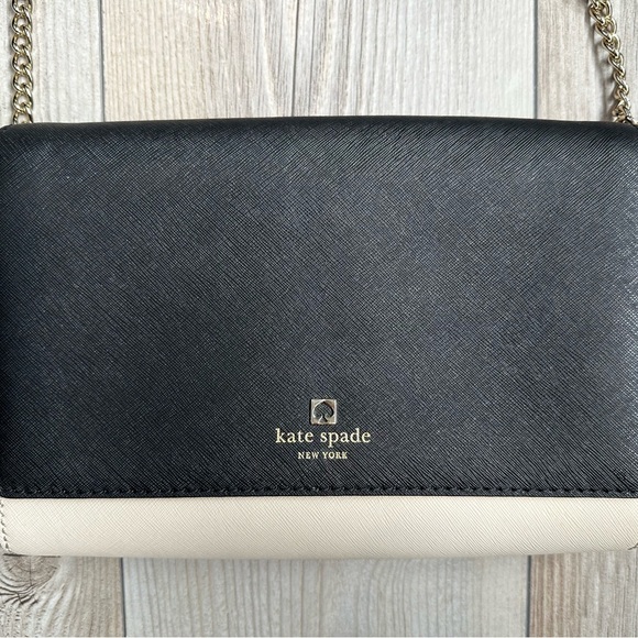 ✨Kate Spade crossbody - Picture 2 of 15
